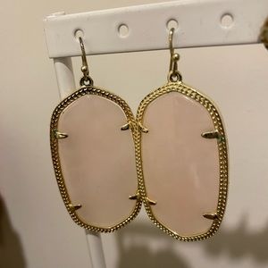 Kendra Scott Elle Gold Drop Earrings-Rose Quartz